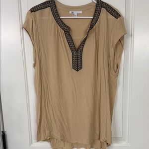 DR2 Beige Tan Embroidered V-Neck Tunic